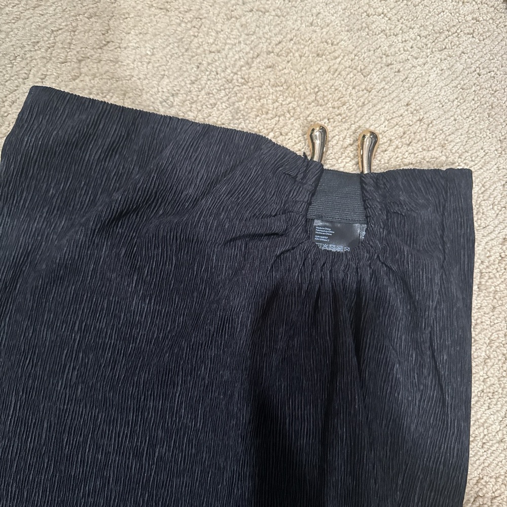 H&M Black Skirt Dress with Textured Fabric